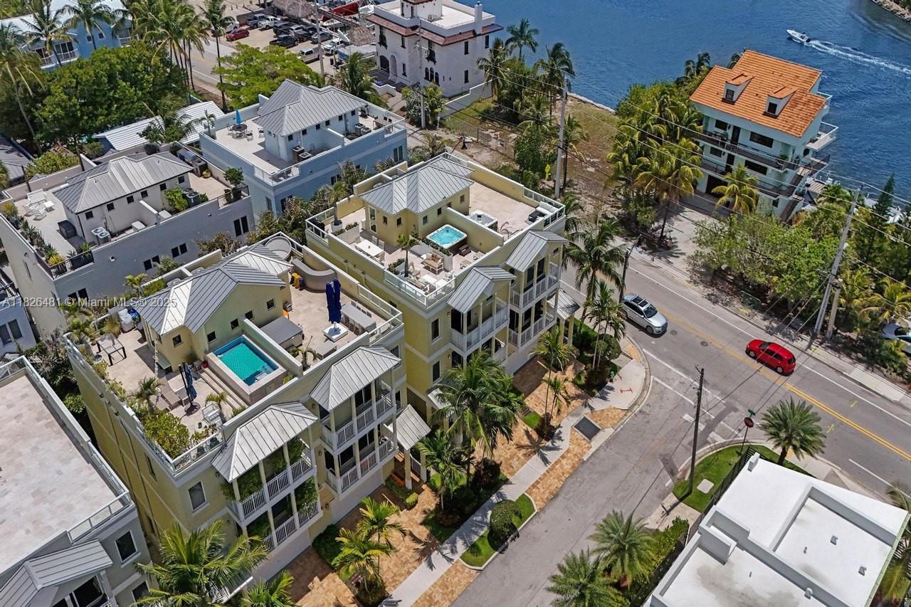 WHITE SANDS BEACH HOMES I - Residential