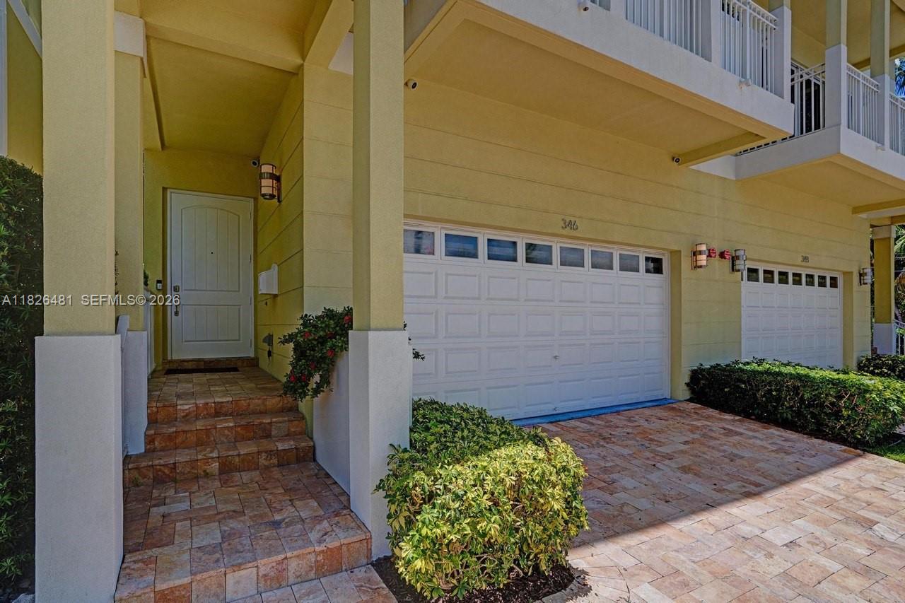 WHITE SANDS BEACH HOMES I - Residential