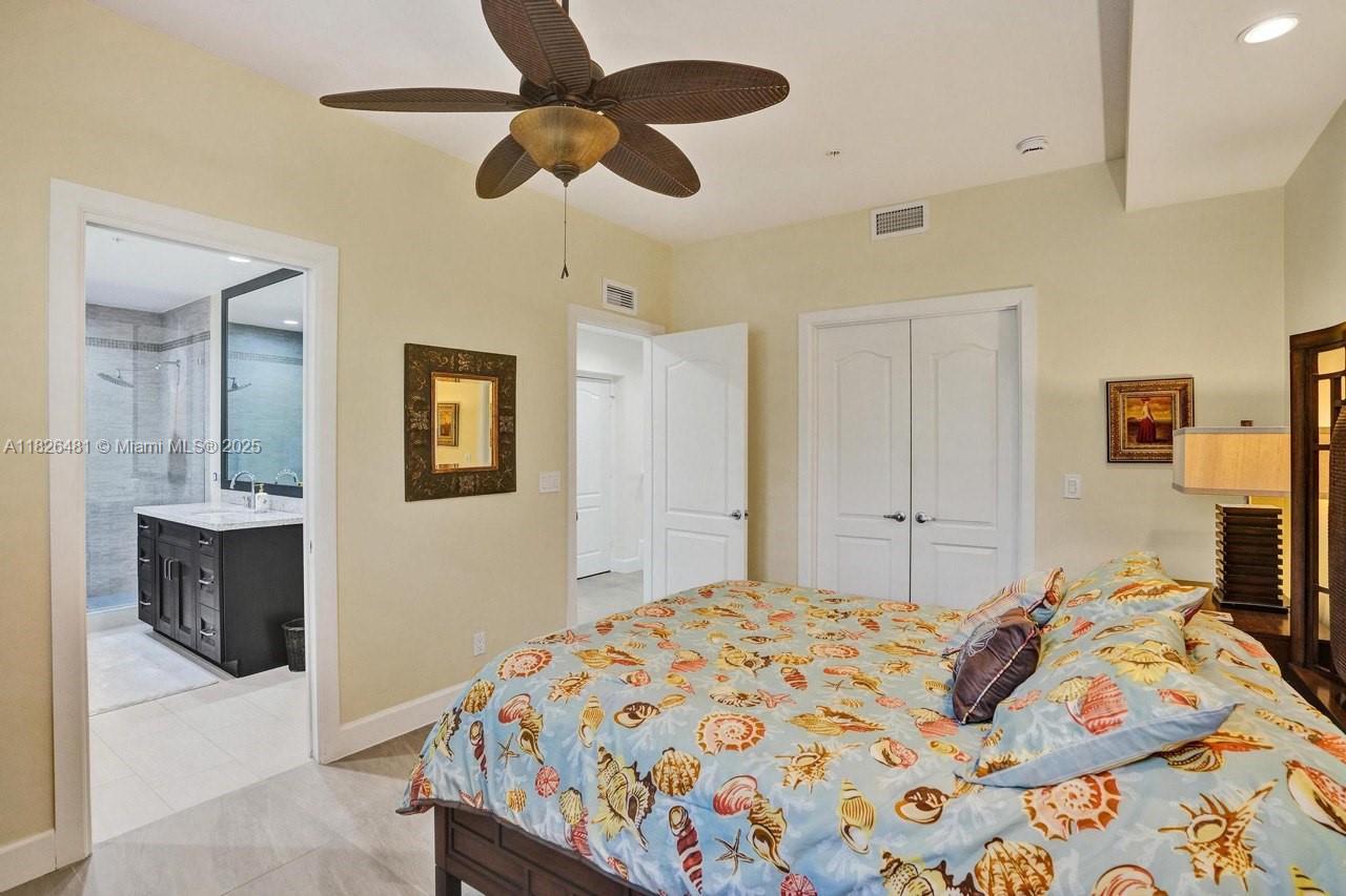 WHITE SANDS BEACH HOMES I - Residential