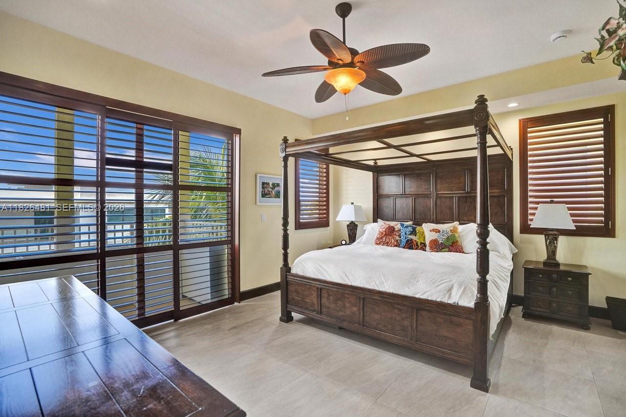 WHITE SANDS BEACH HOMES I - Residential