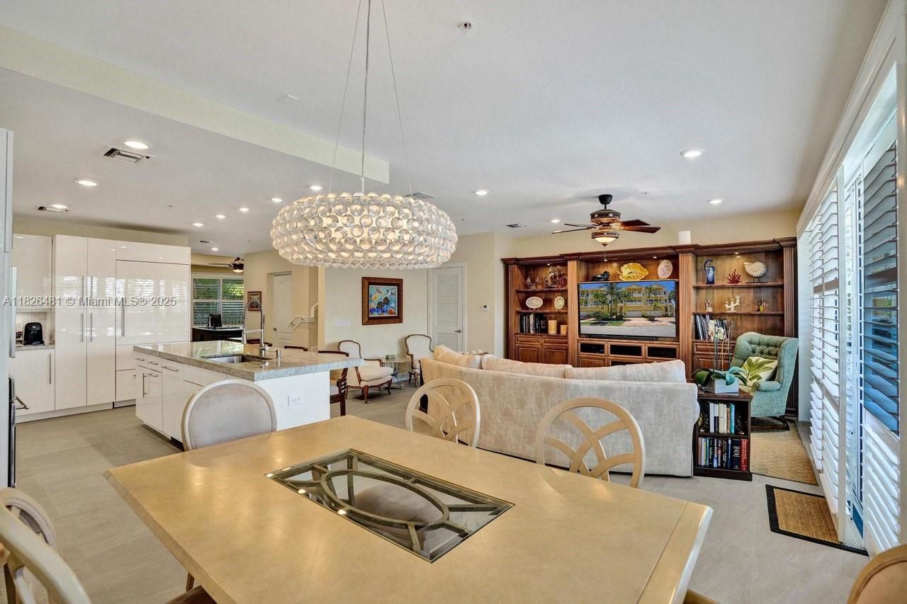 WHITE SANDS BEACH HOMES I - Residential