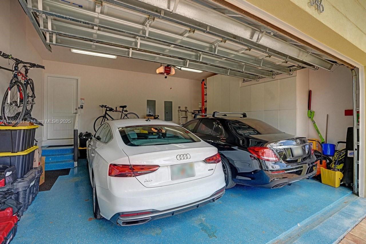 WHITE SANDS BEACH HOMES I - Residential