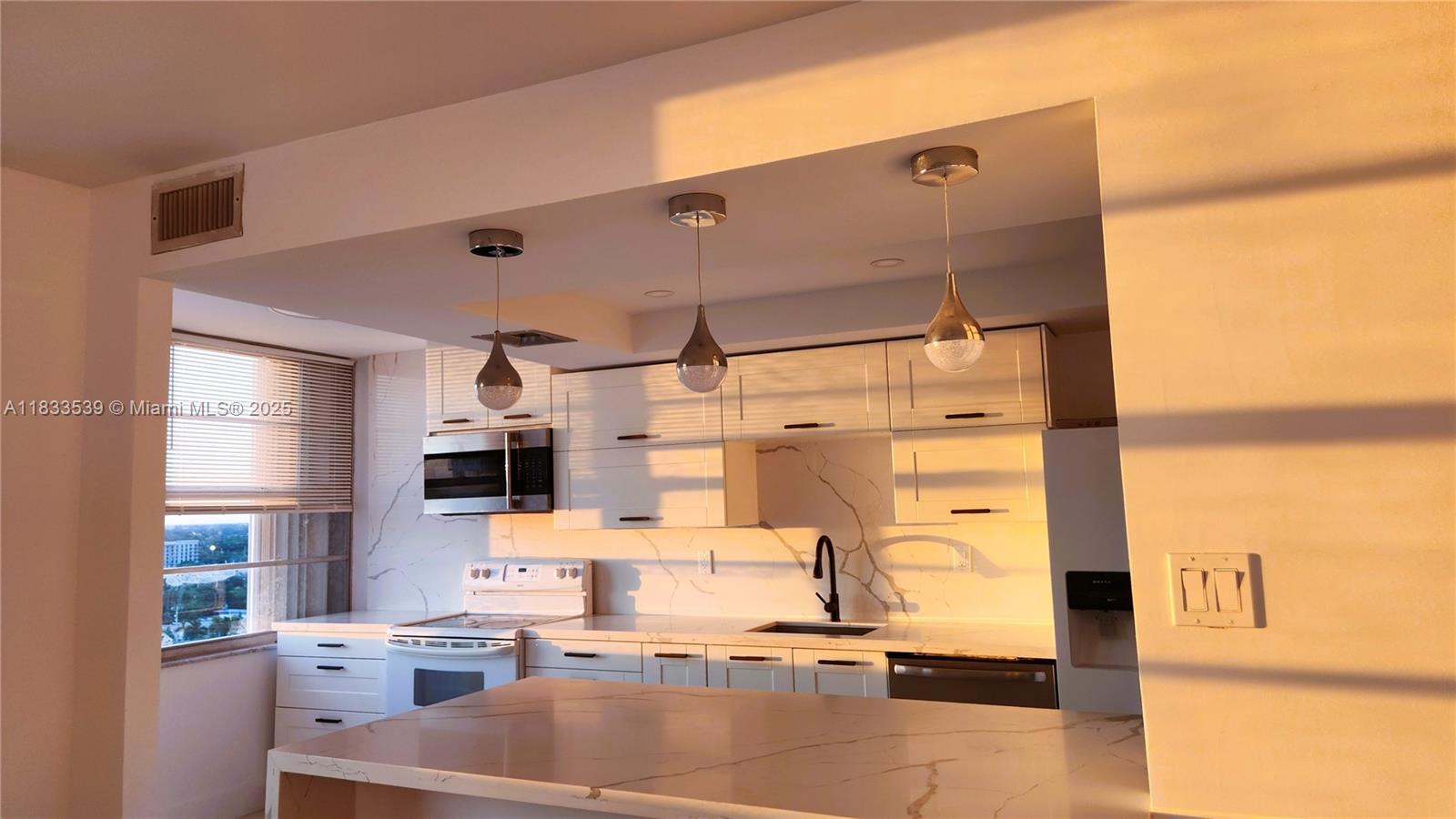 DEL PRADO MARINA - Residential