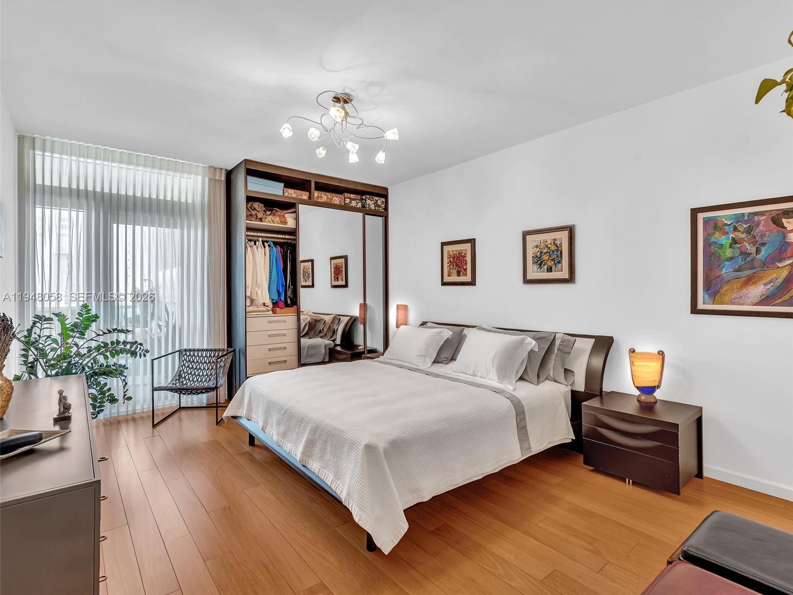 AVENTURA MARINA CONDO NUM - Residential