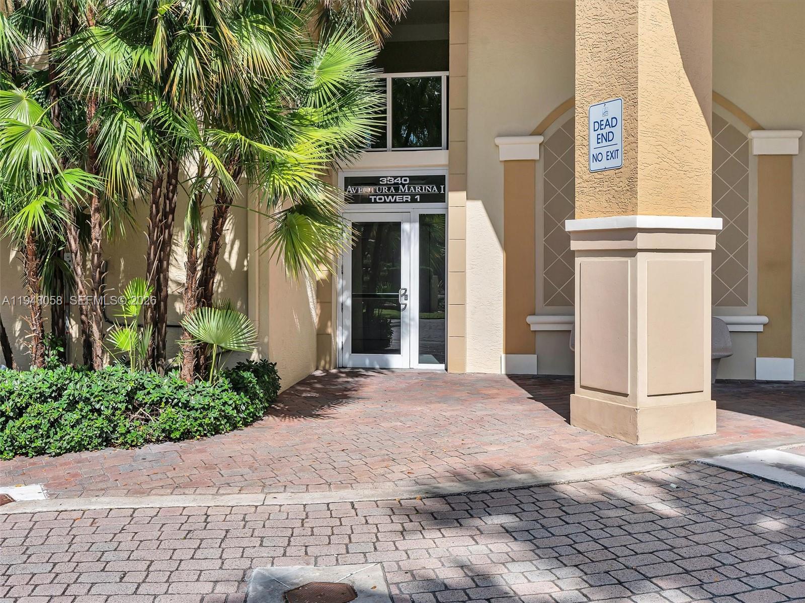 AVENTURA MARINA CONDO NUM - Residential