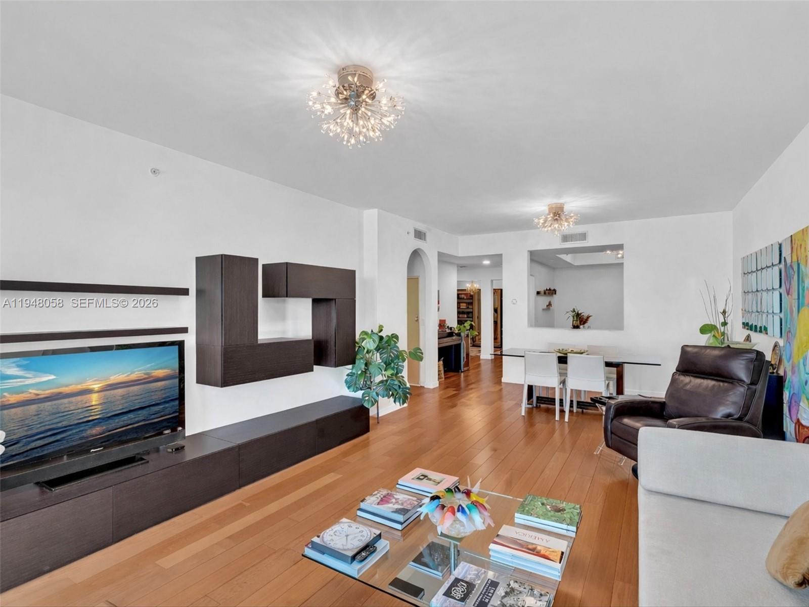 AVENTURA MARINA CONDO NUM - Residential