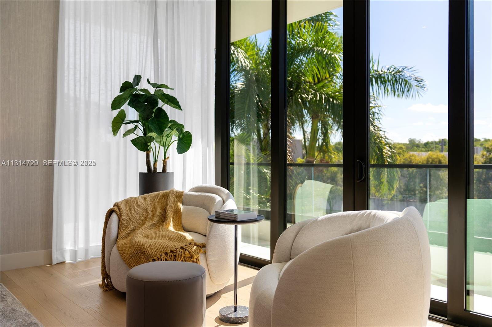 EASTERN SHORES - Residential