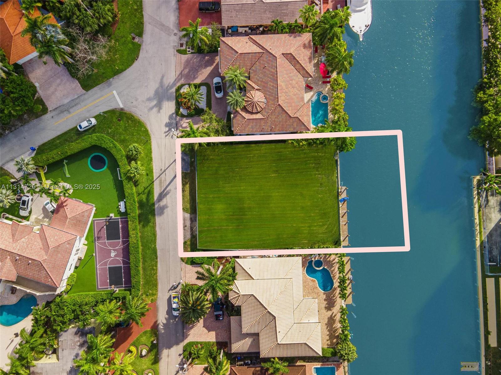 EASTERN SHORES - Residential