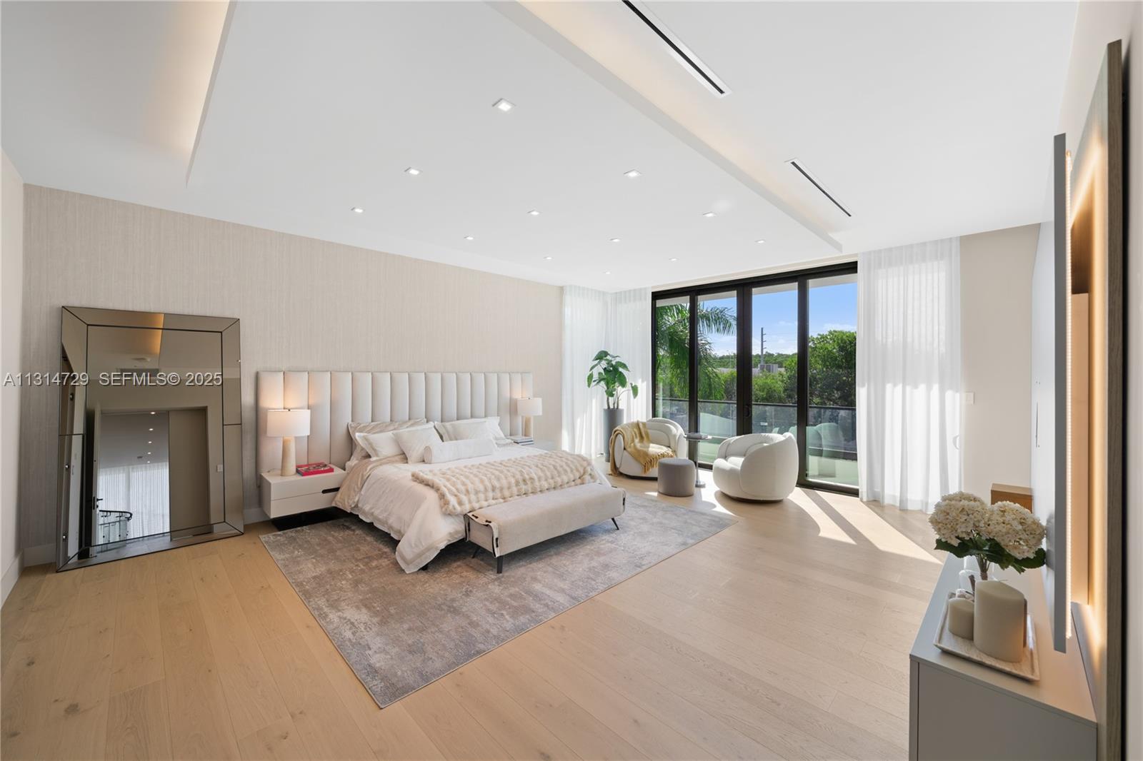 EASTERN SHORES - Residential