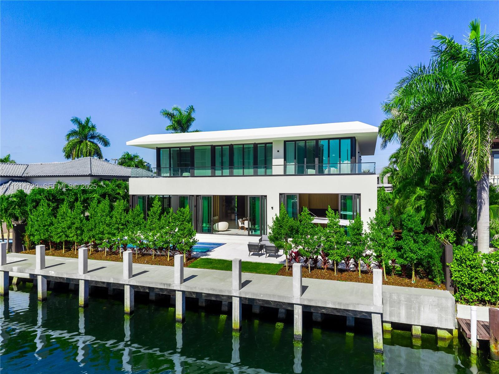 EASTERN SHORES - Residential