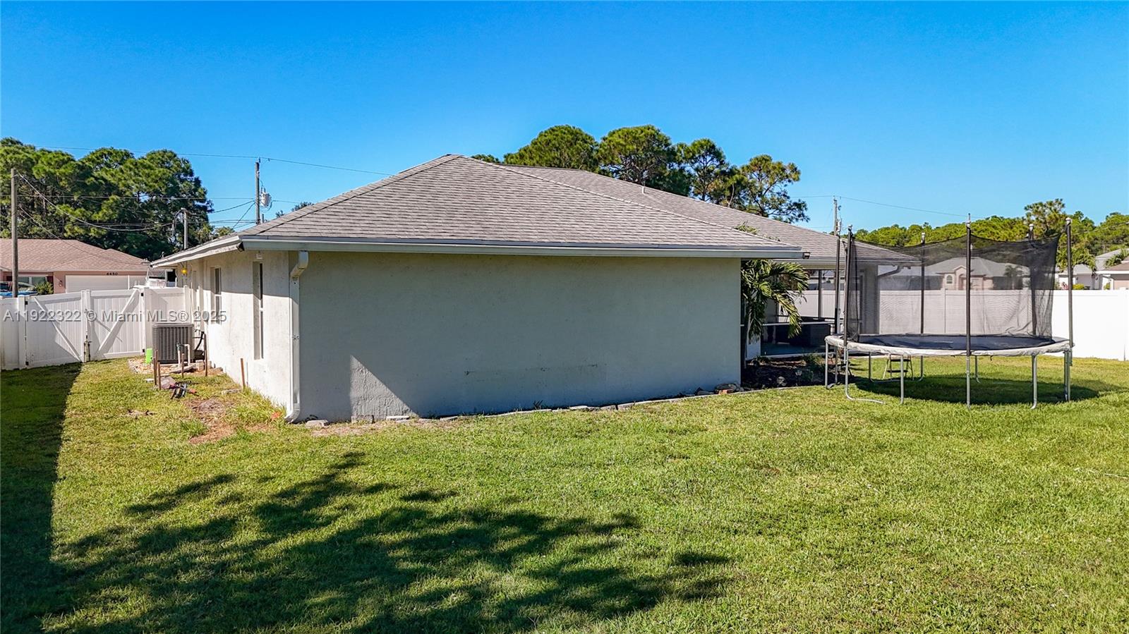 PORT ST LUCIE SECTION 44 - Residential