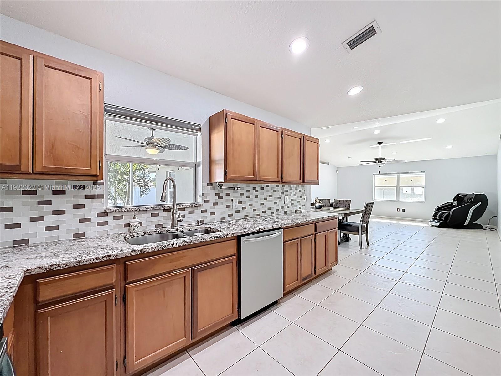 PORT ST LUCIE SECTION 44 - Residential