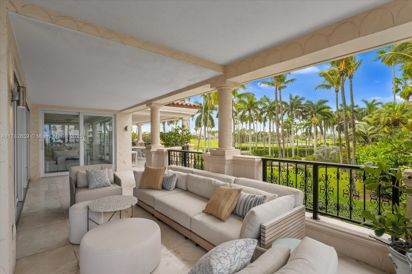 OCEANSIDE @ FISHER ISL CO - Residential