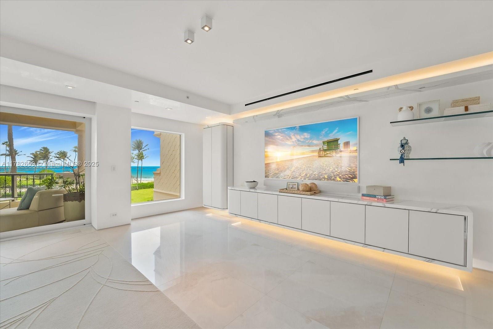 OCEANSIDE @ FISHER ISL CO - Residential