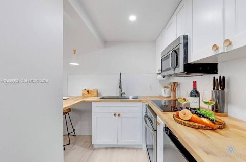 Tiny photo for 7326 Collins Ave #201, Miami Beach, FL 33141 (MLS # A12008962)