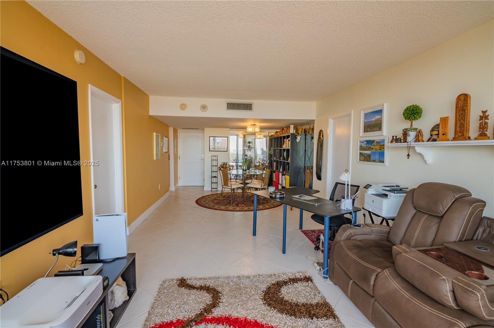 AVENTURA ELDORADO CONDO - Residential
