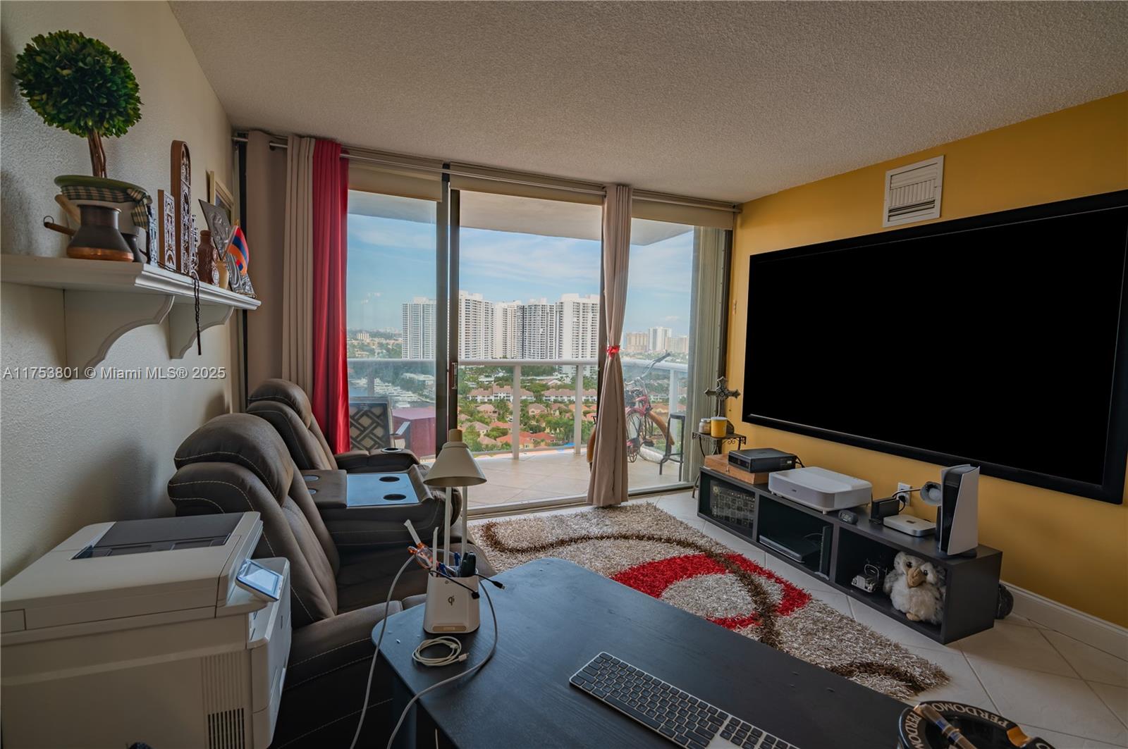 AVENTURA ELDORADO CONDO - Residential