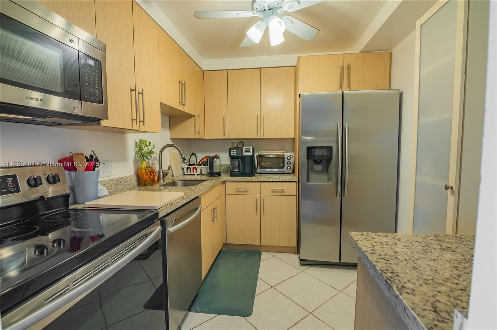 AVENTURA ELDORADO CONDO - Residential