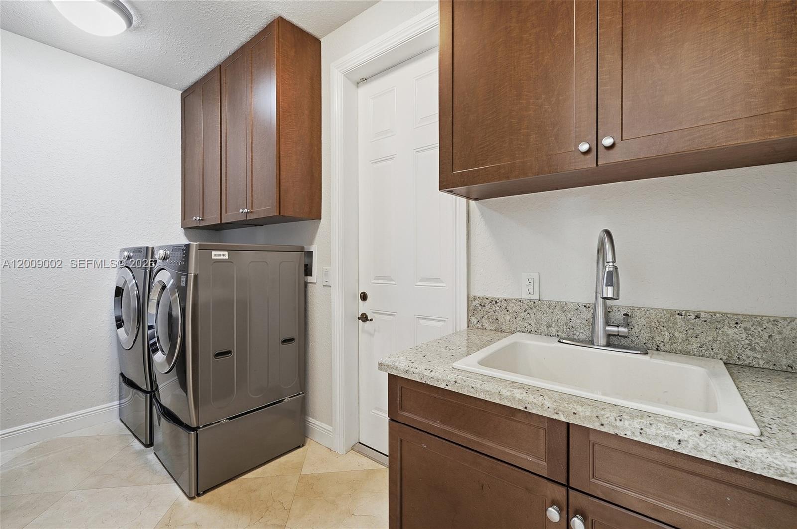 Woodbridge Ranches - Residential