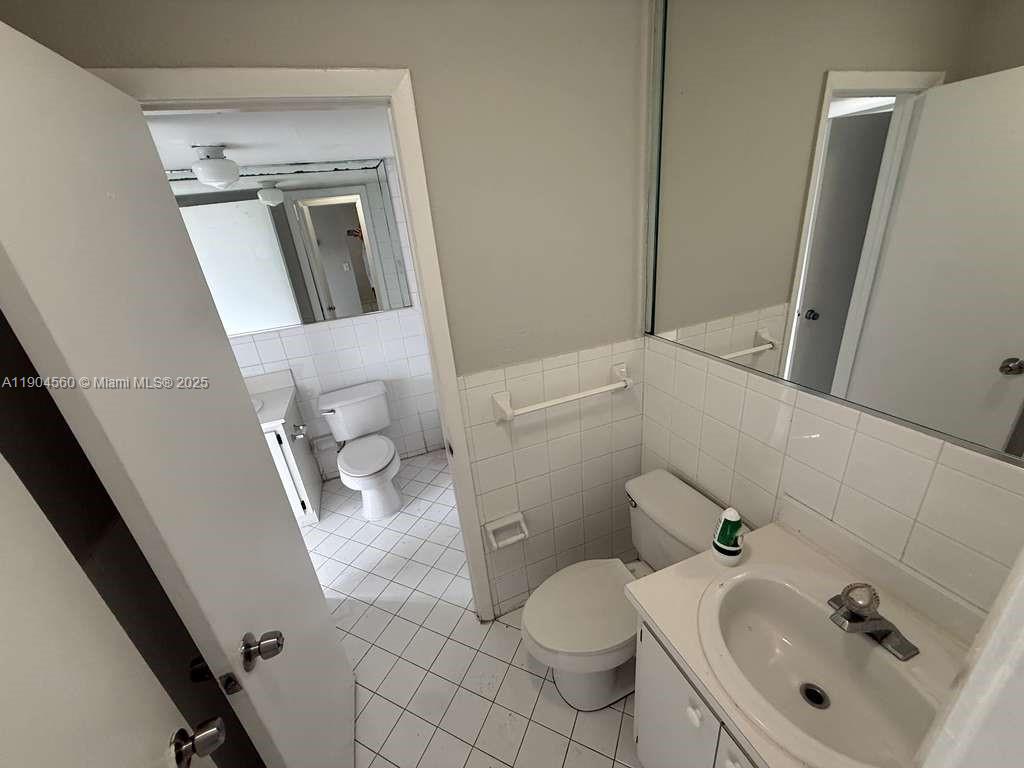 CADIZ II CONDO - Residential Lease