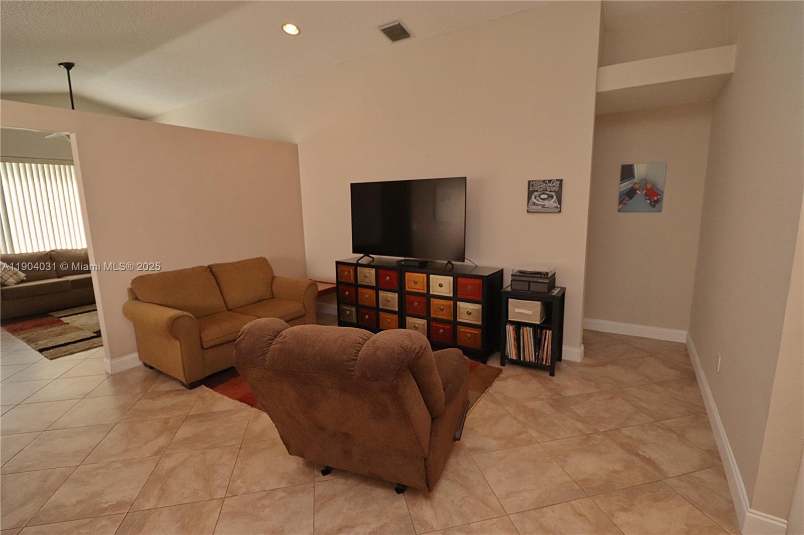 Towngate Canary Bay - Residential