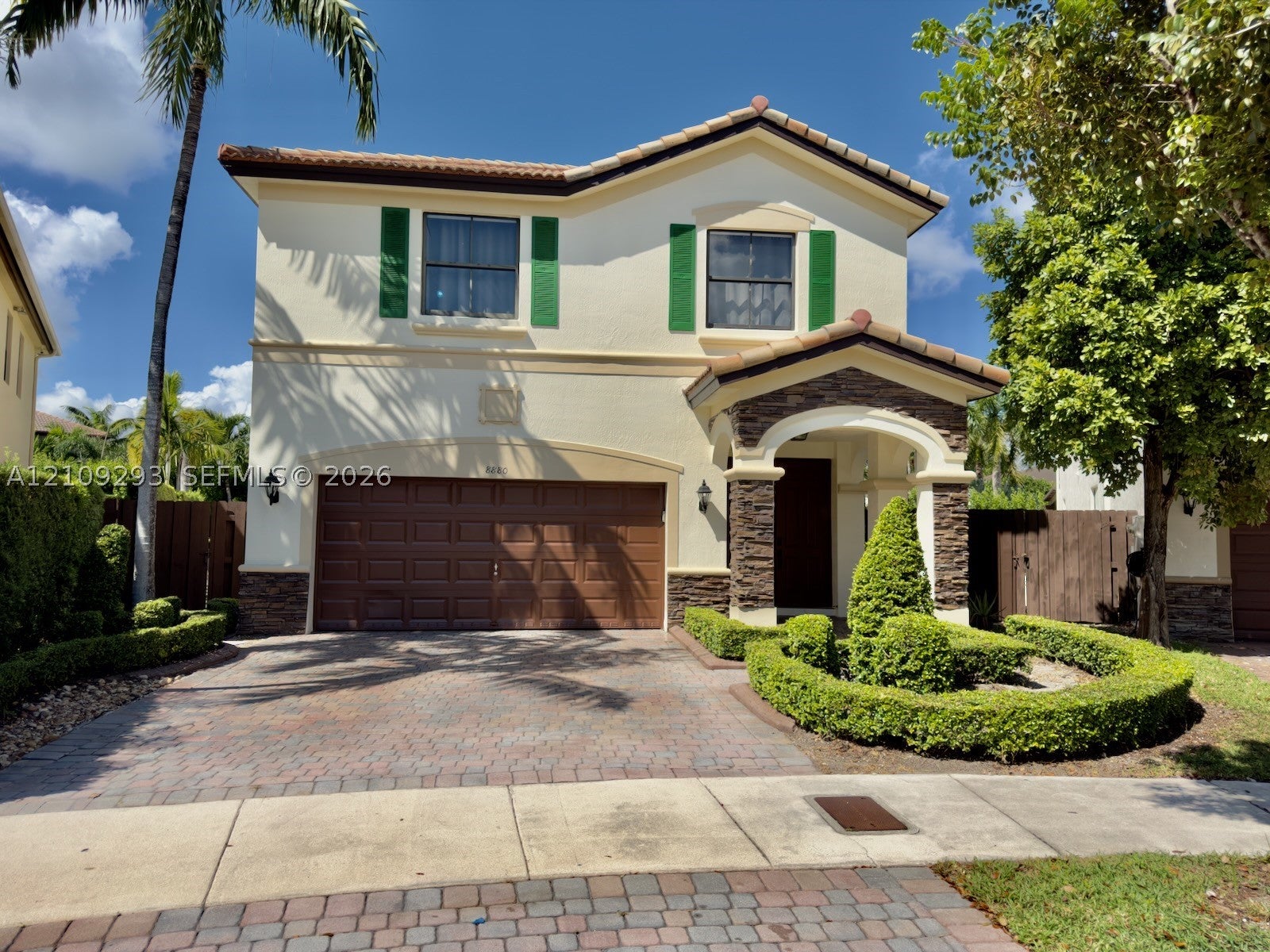 8880 NW 115th Ct