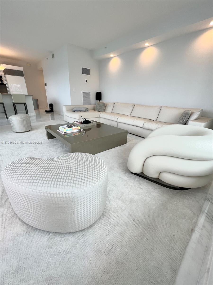 MILLENNIUM TOWER CONDOMIN - Residential