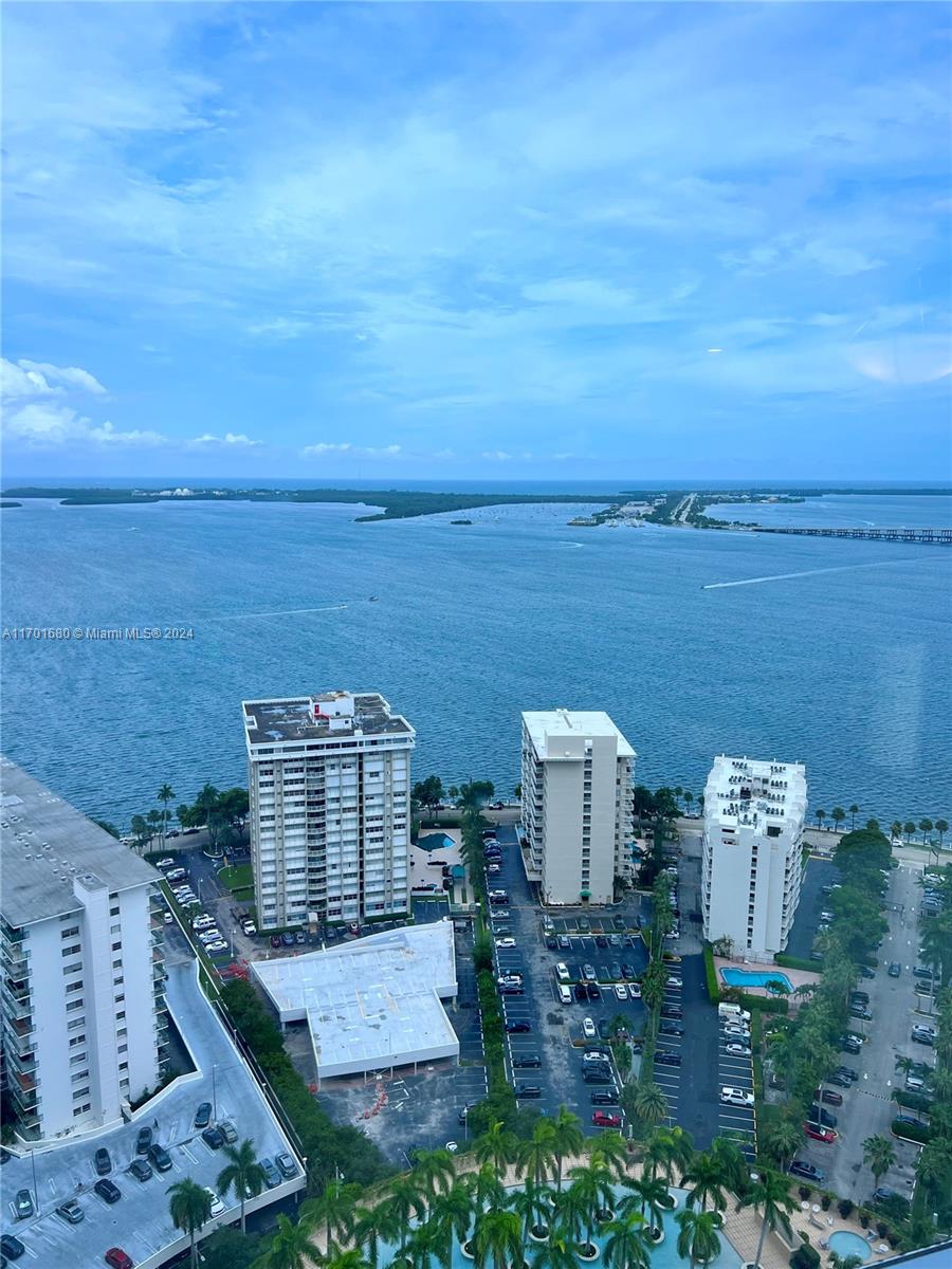 MILLENNIUM TOWER CONDOMIN - Residential