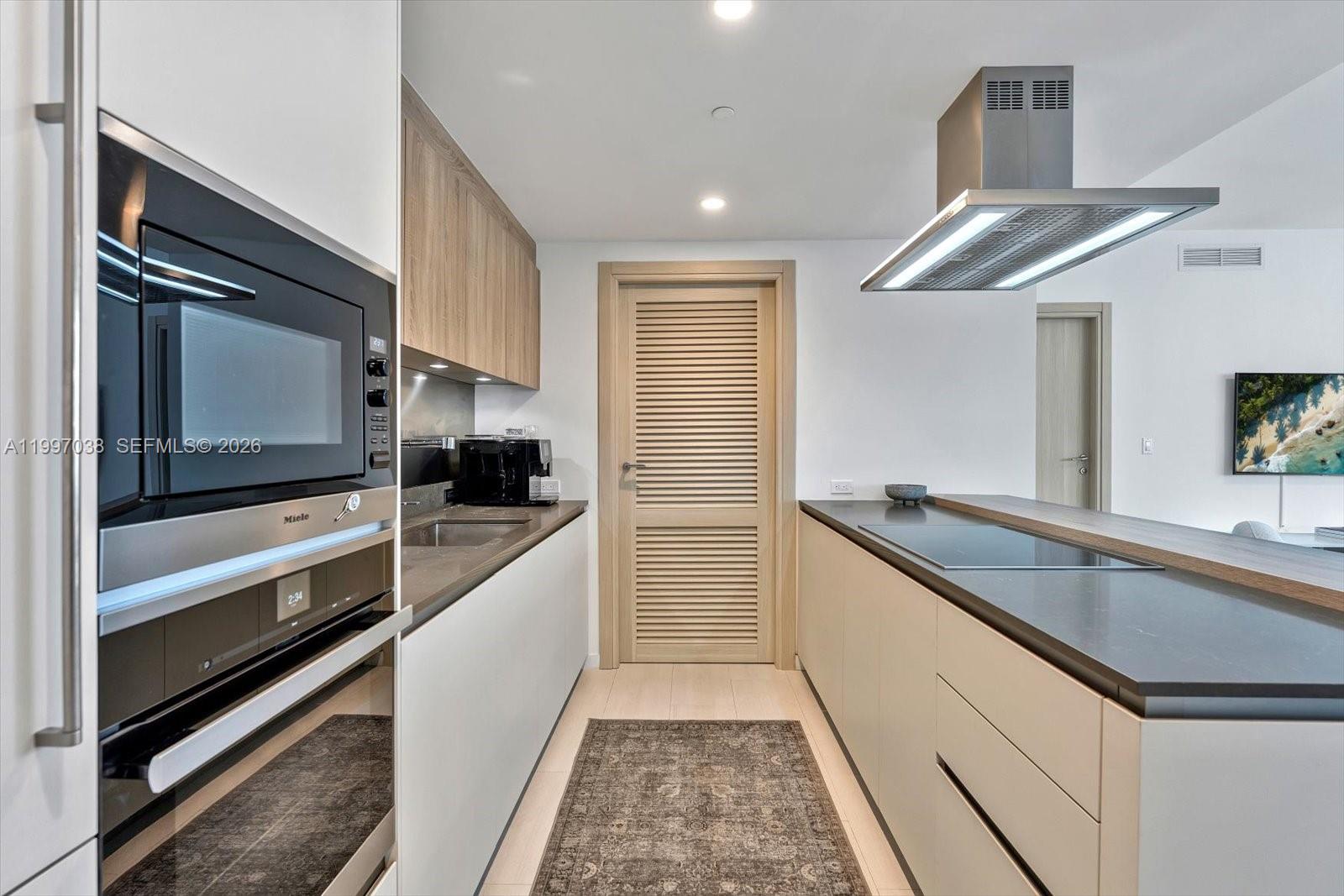 1000 Brickell Plaza 3609