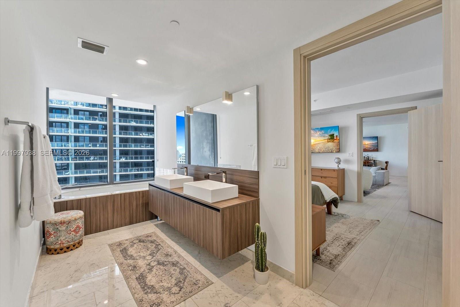 BRICKELL FLATIRON CONDO - Residential Lease