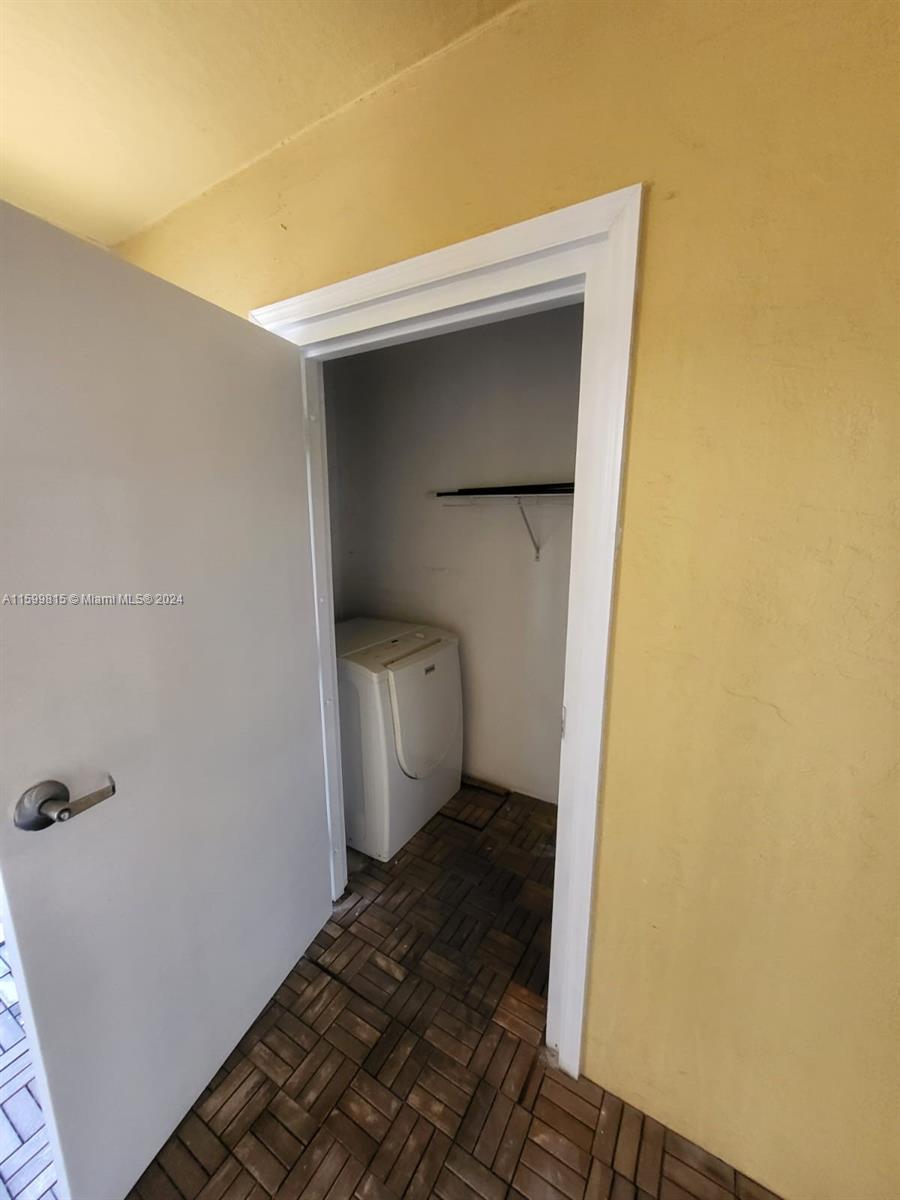 HAMMOCKS TRAILS CONDO - Residential Lease