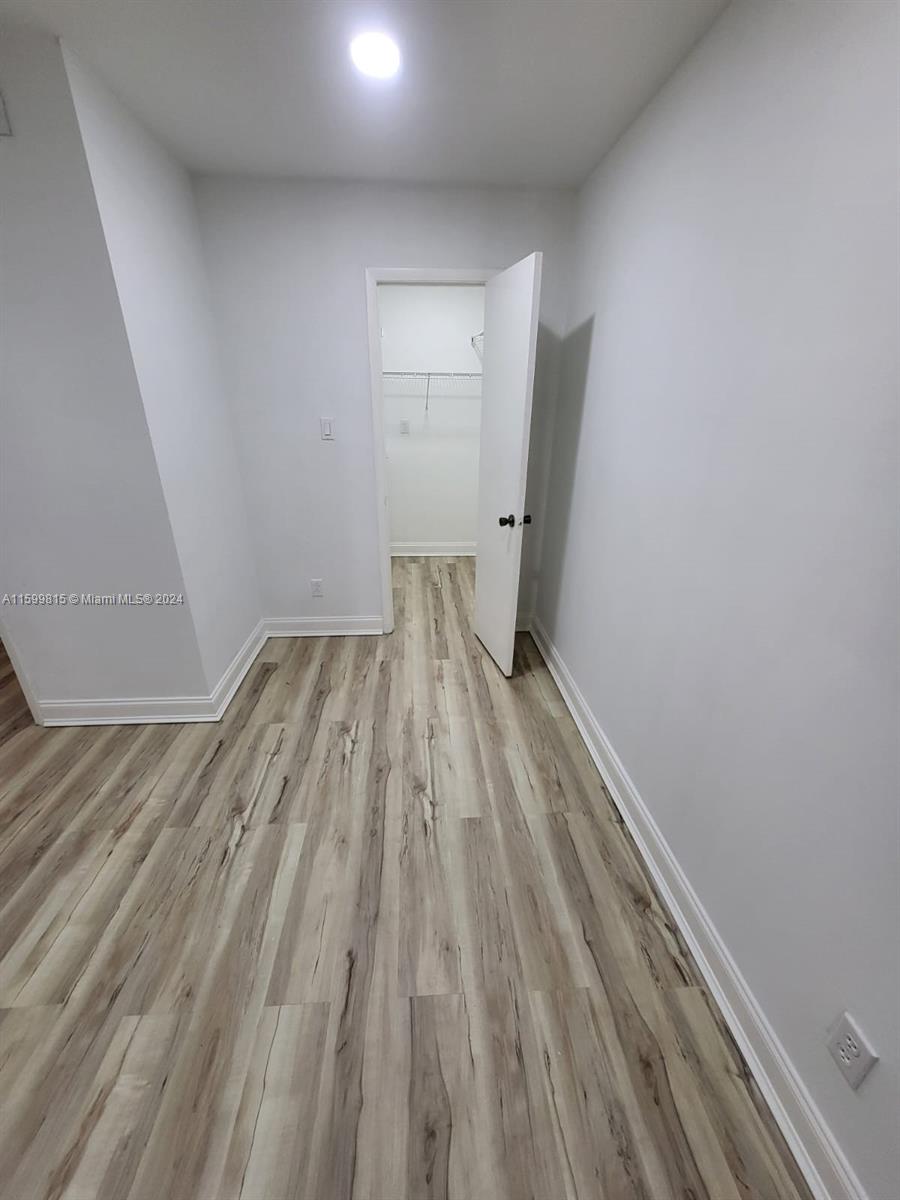 HAMMOCKS TRAILS CONDO - Residential Lease