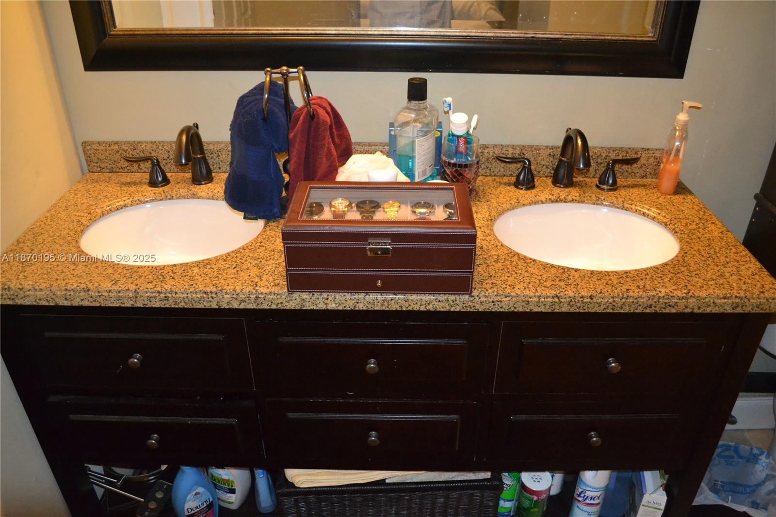 LAKEVIEW AT THE HAMMOCKS - Residential