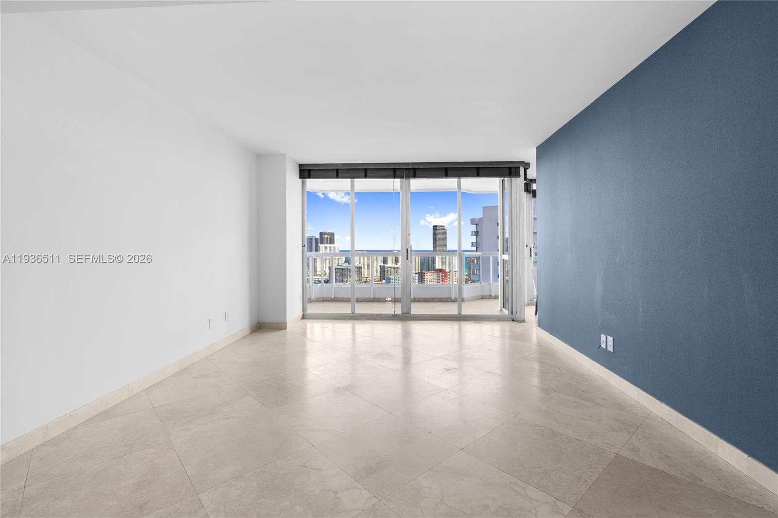 NORTH TOWER AT THE POINT - Residential