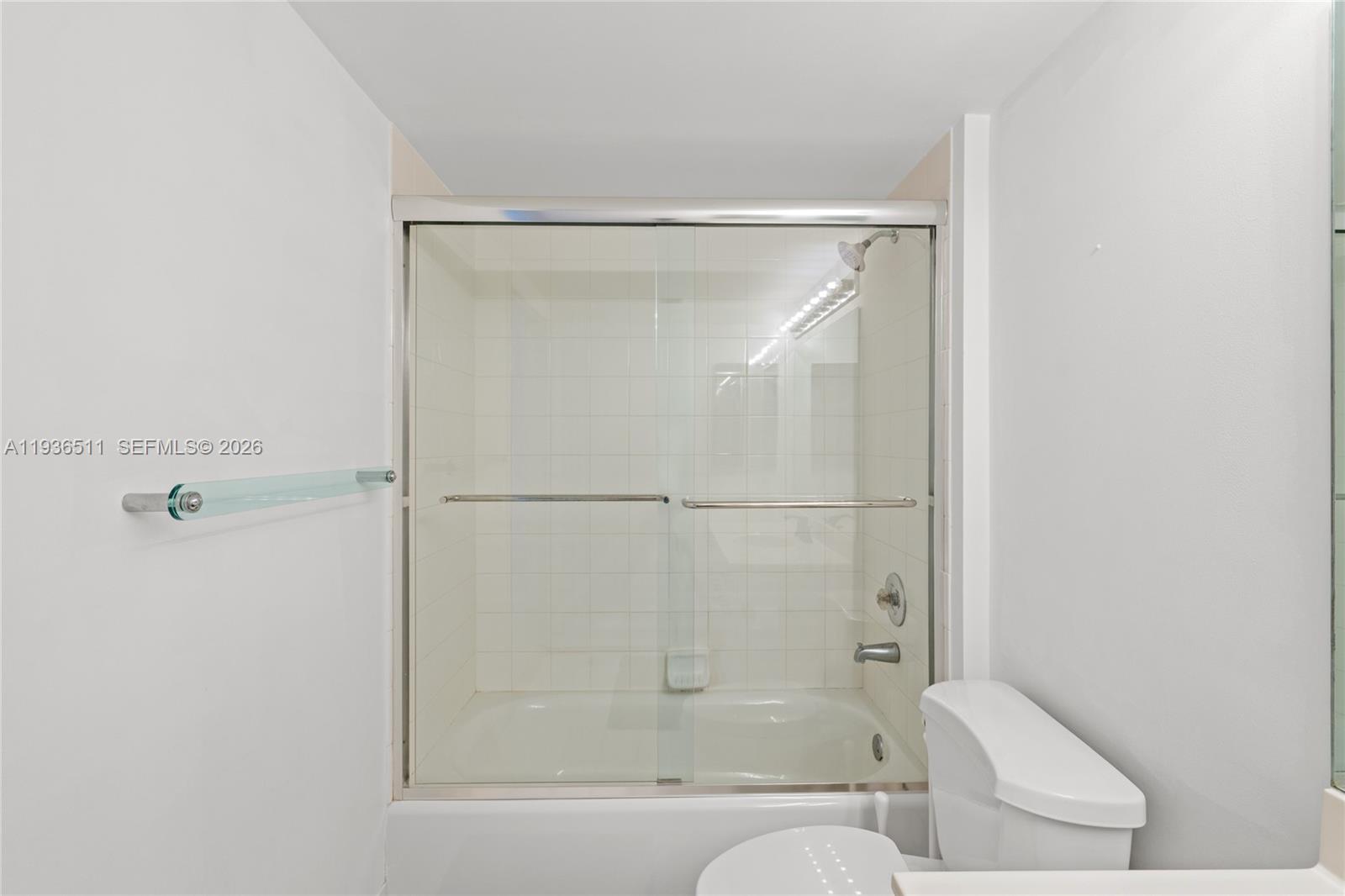 NORTH TOWER AT THE POINT - Residential