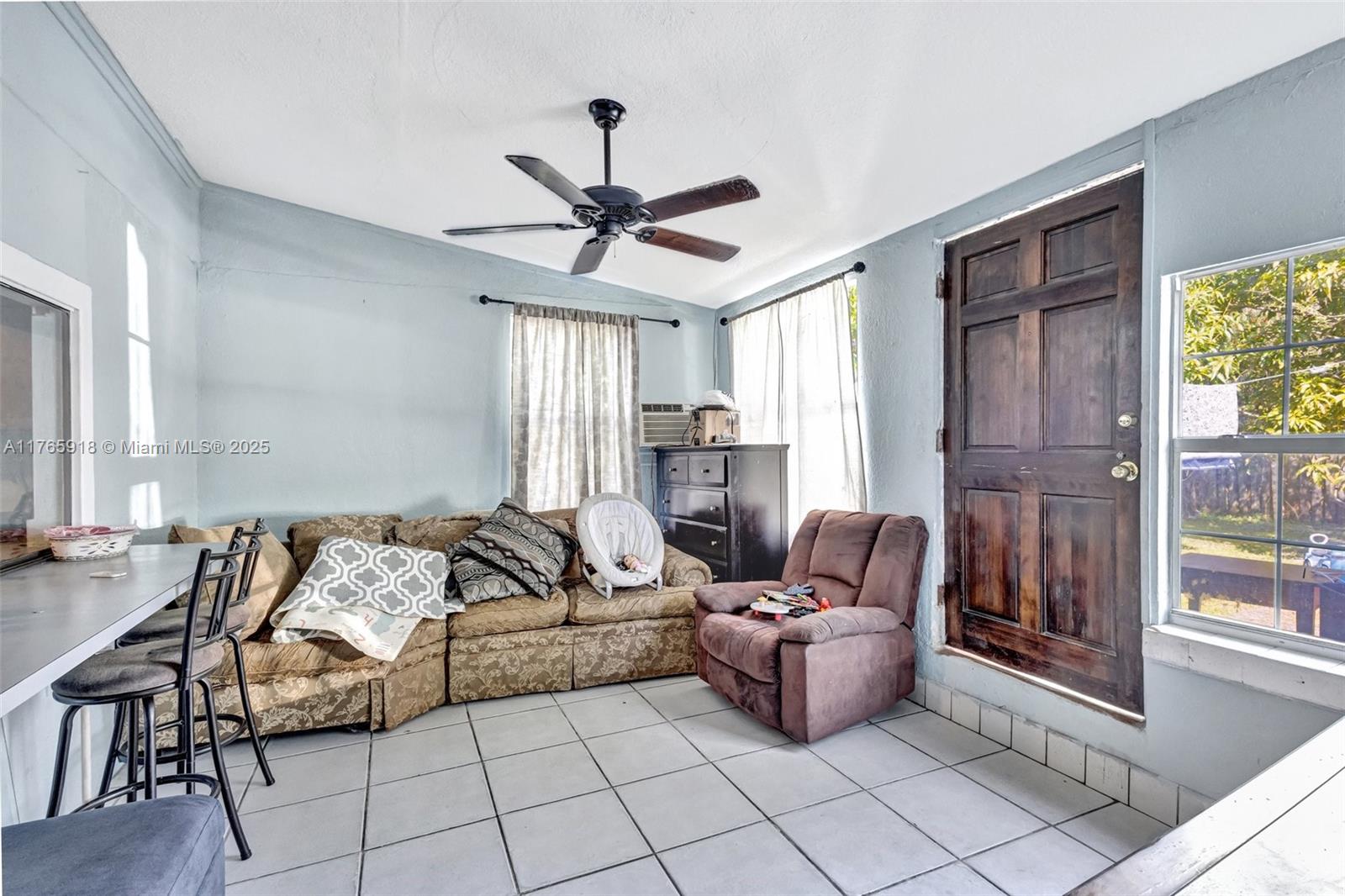 PORT ST LUCIE SECTION 3 - Residential