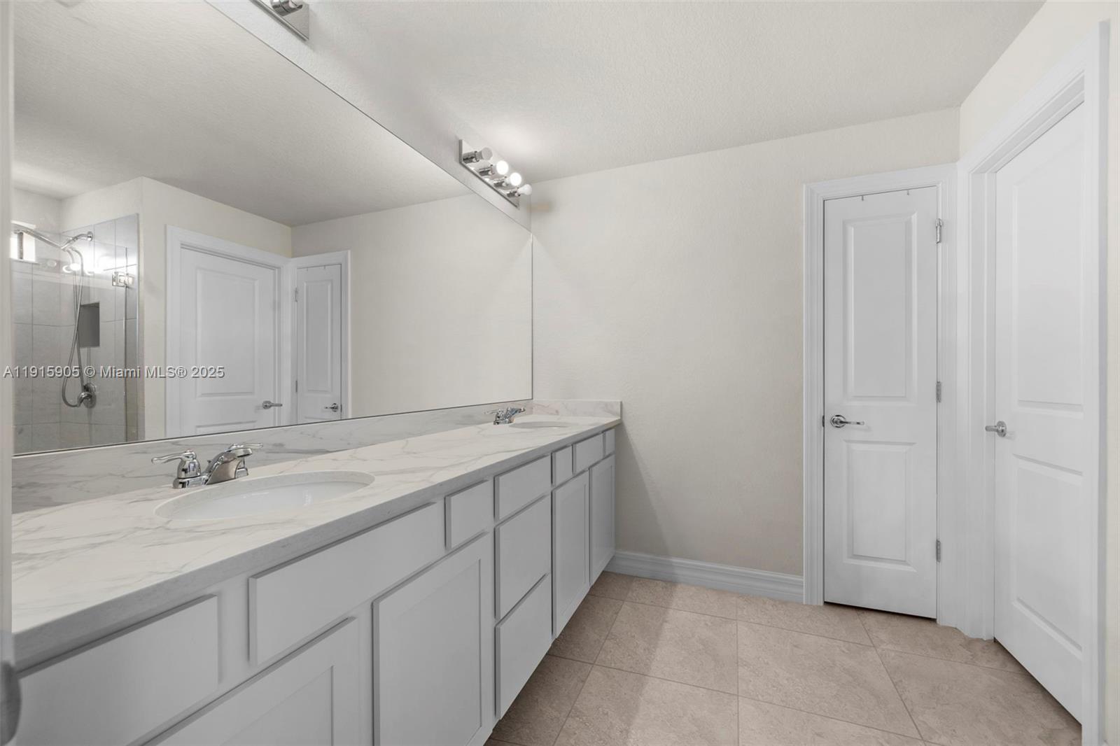 SOMERSET PLAZA - Residential Lease