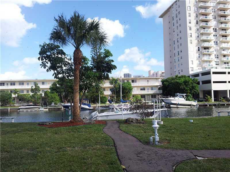 Great Location, Only a few blocks from the Beach (1 mile), walking distance to grocery stores, restaurants and shopping. Very peaceful complex with nice landscaping. This 3rd floor unit overlooks the garden courtyard. Very bright unit with lots of natural light. This is a great unit it wont last long