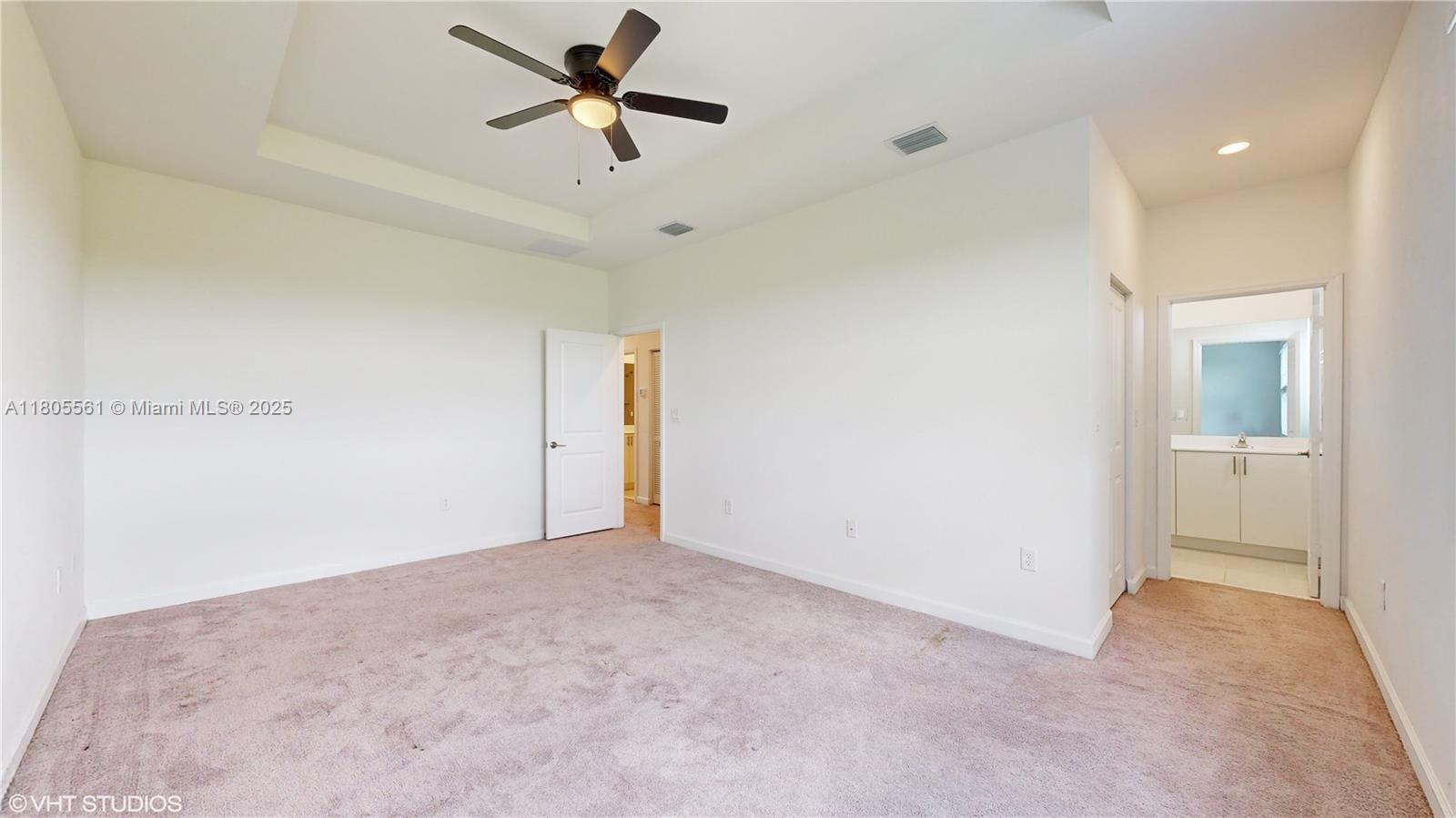 ENCLAVE SOUTH PHASE 2 - Residential