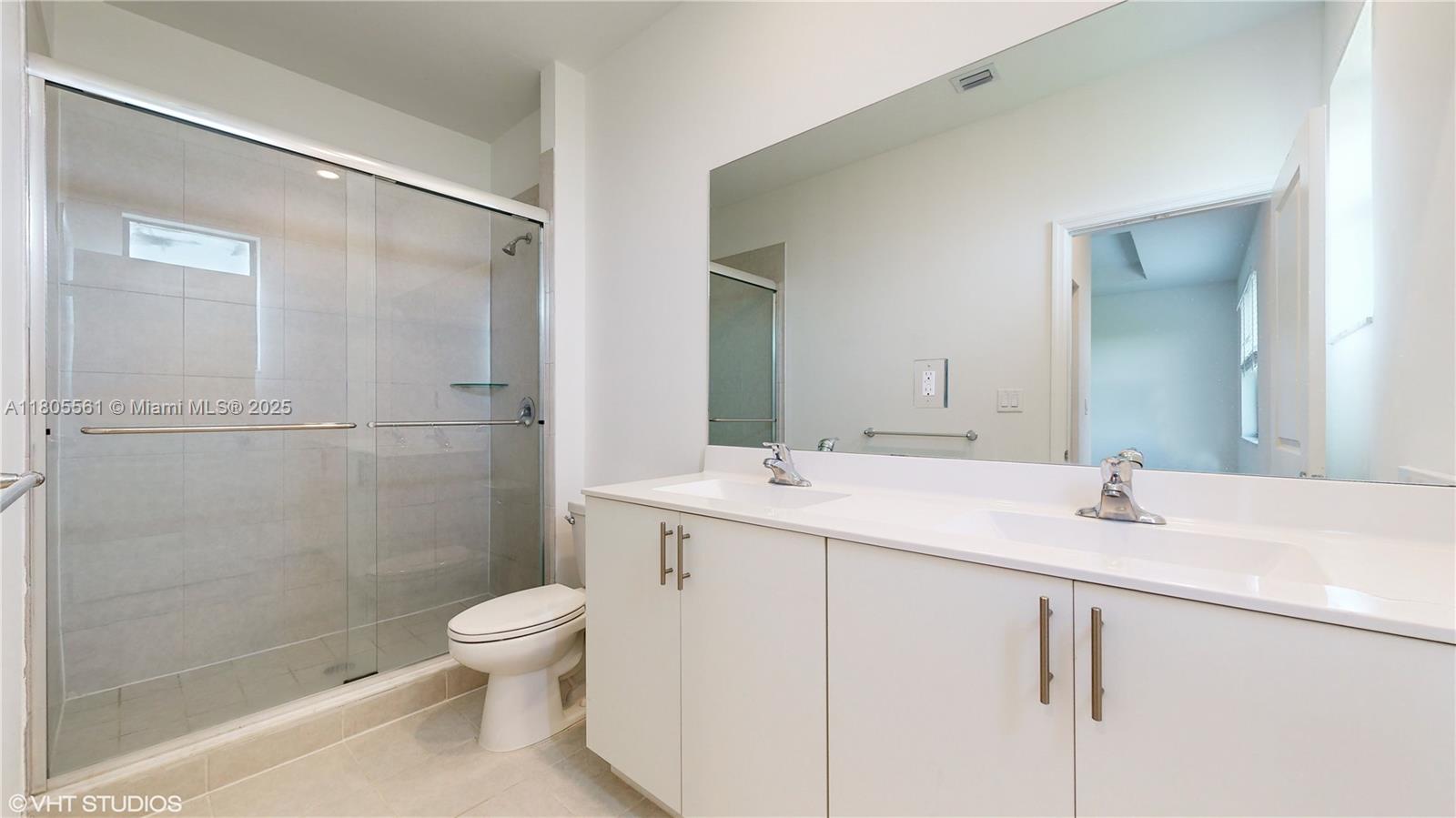 ENCLAVE SOUTH PHASE 2 - Residential