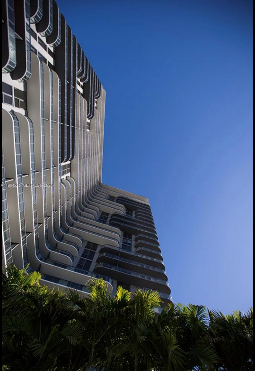 3401 MIDTOWN CONDO - Residential