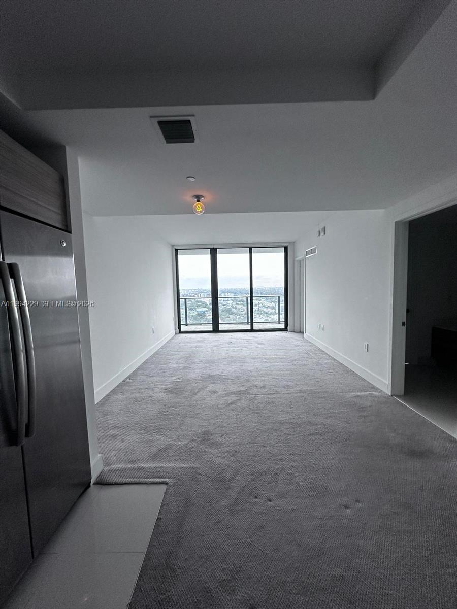 3401 MIDTOWN CONDO - Residential