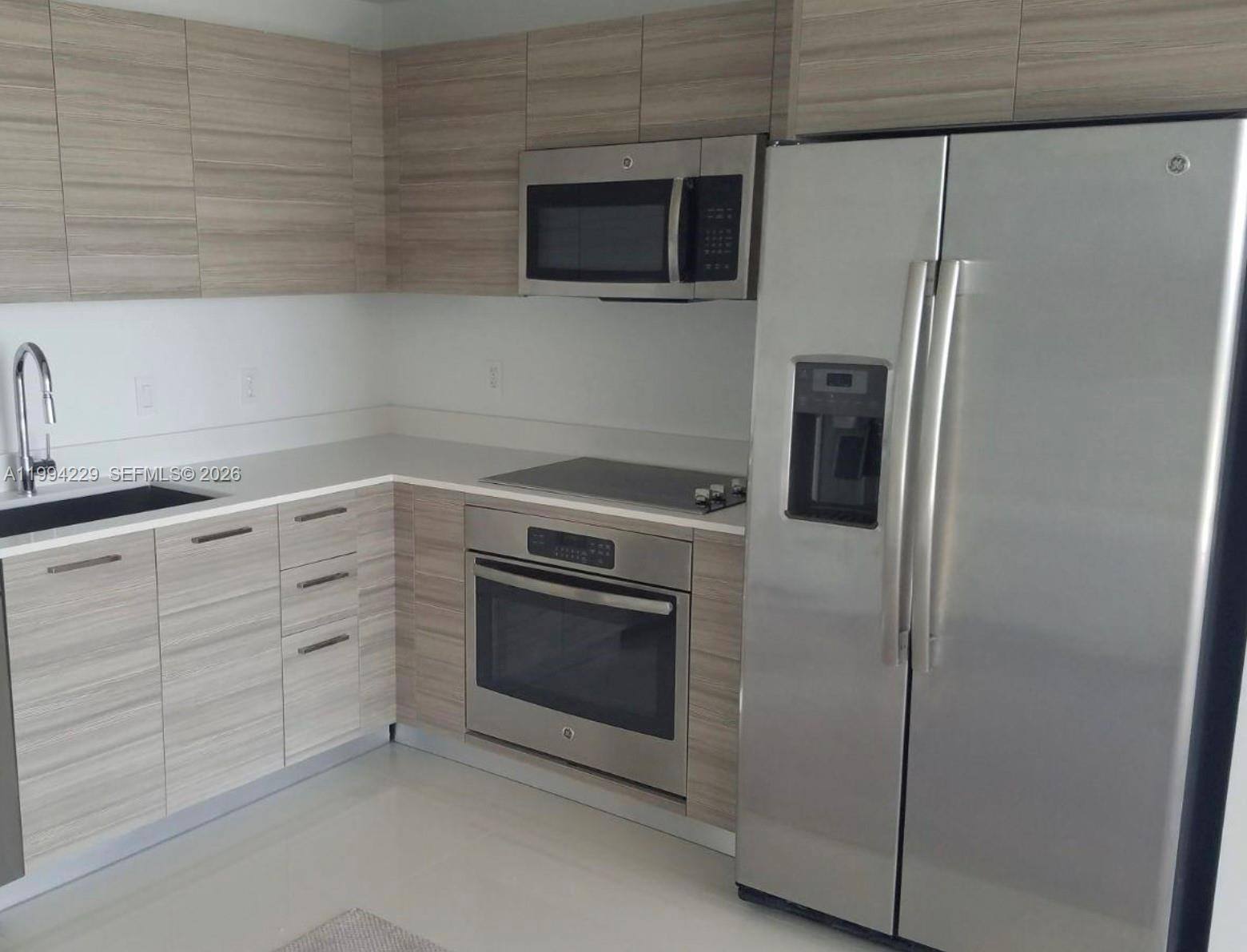 3401 MIDTOWN CONDO - Residential