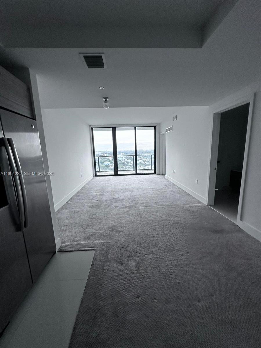 3401 MIDTOWN CONDO - Residential