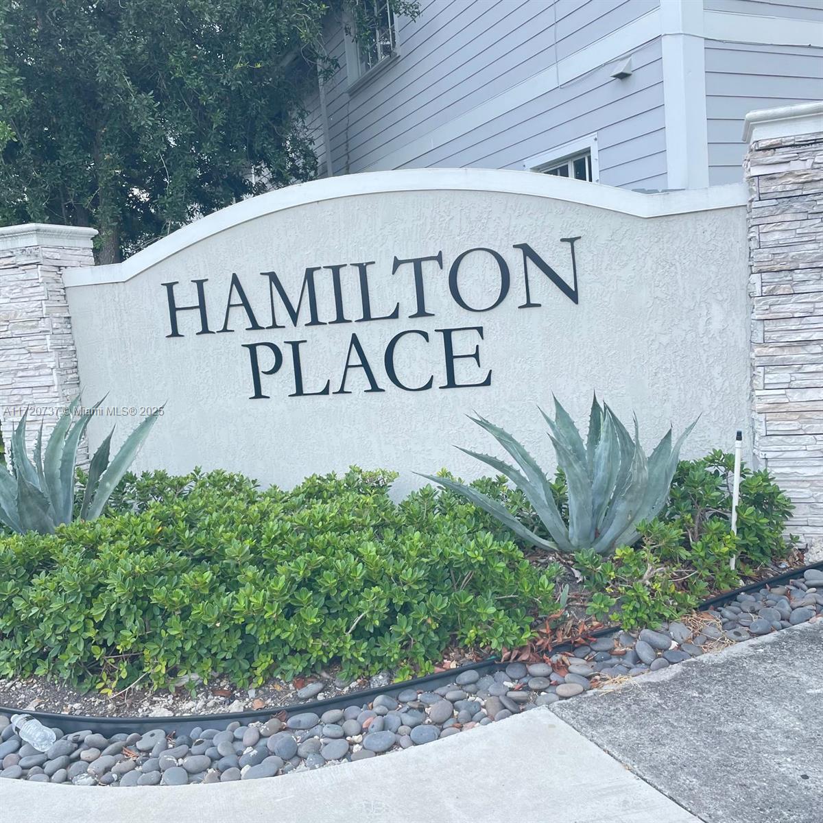 Property for Sale at 1737 Se 9th Ter, Homestead, Miami-Dade County, Florida - Bedrooms: 3 
Bathrooms: 3  - $370,000