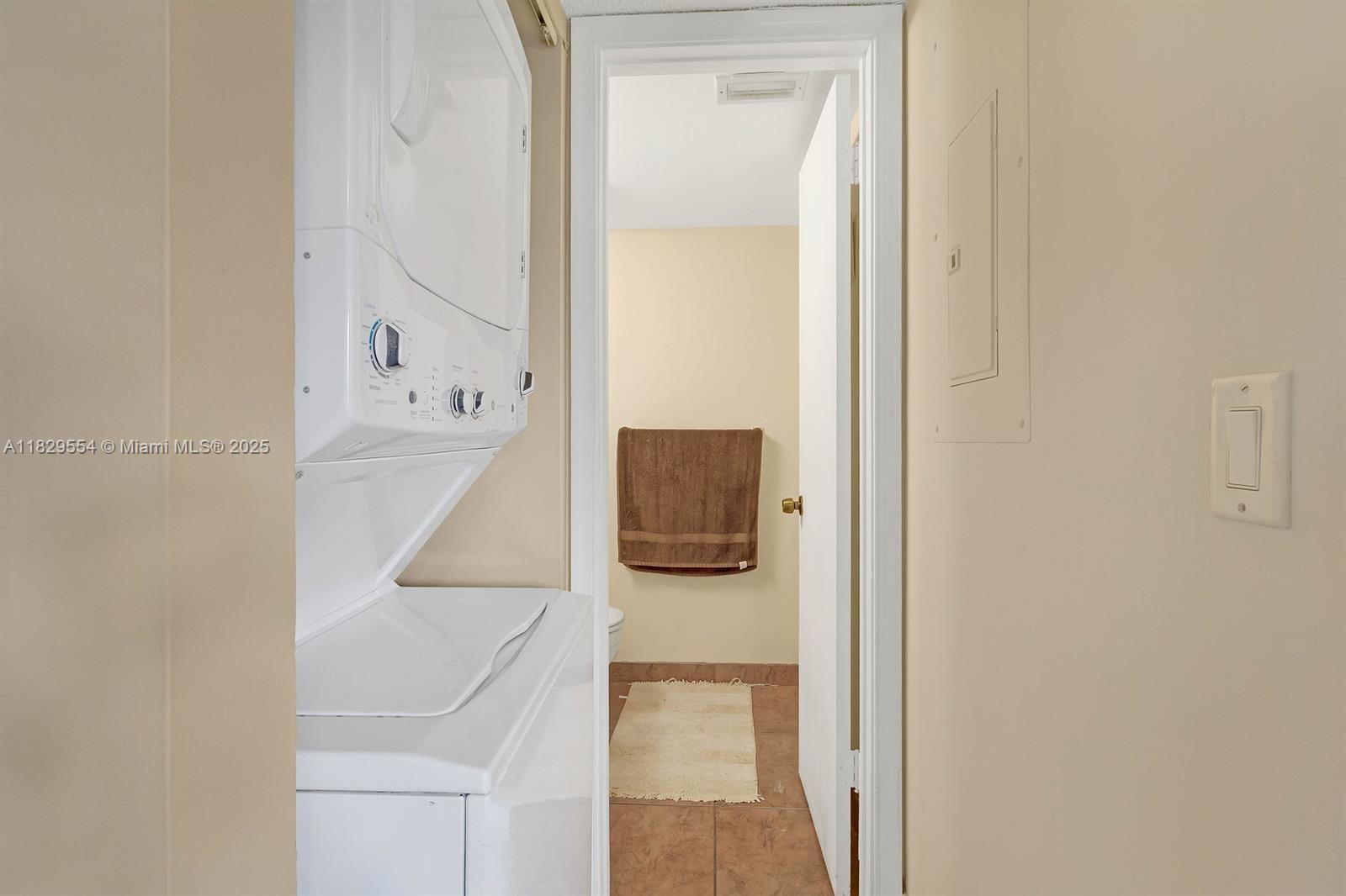 PARKSIDE - Residential