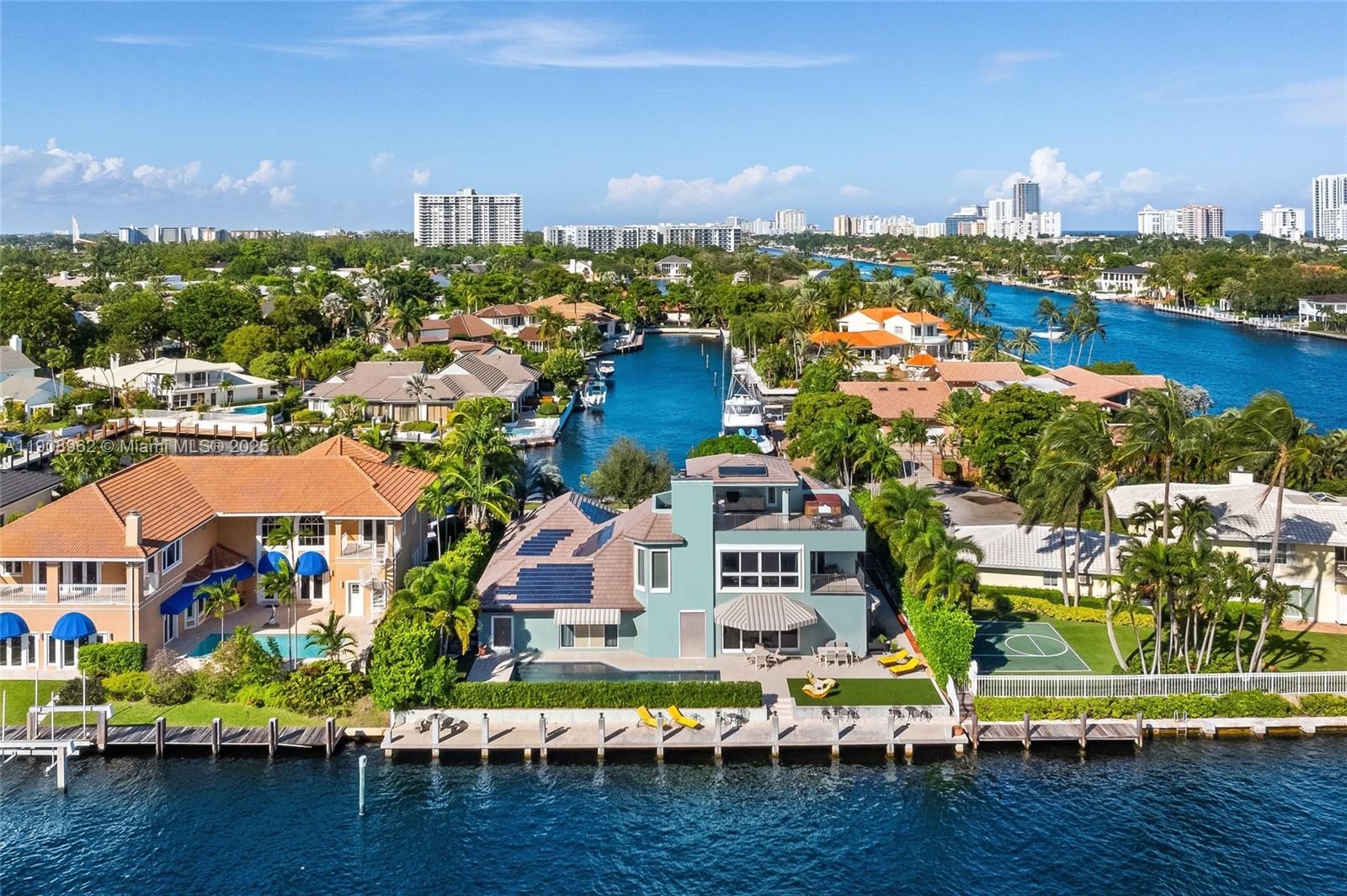 BAY COLONY SECTION OF THE - Residential Lease