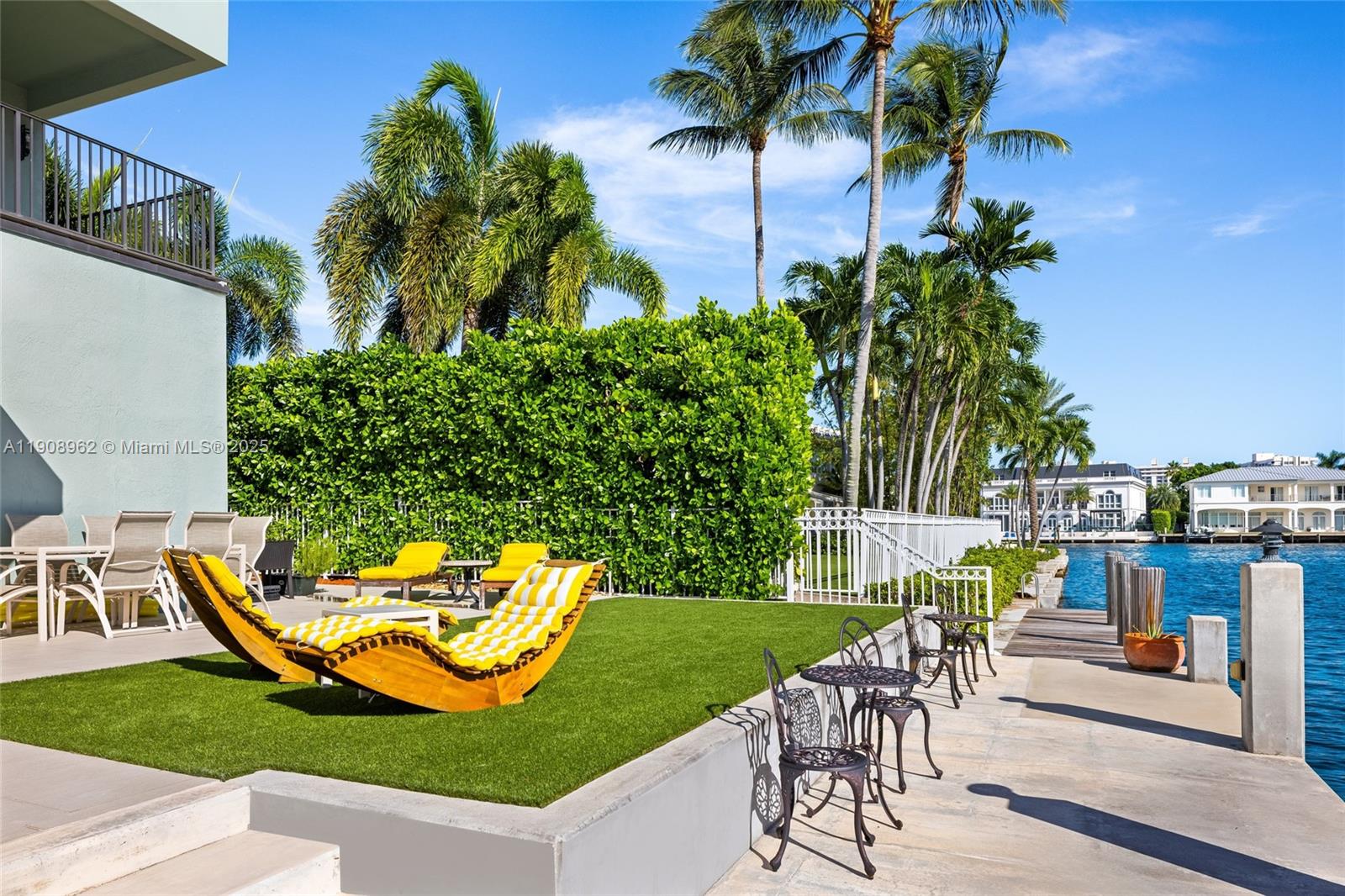 BAY COLONY SECTION OF THE - Residential Lease