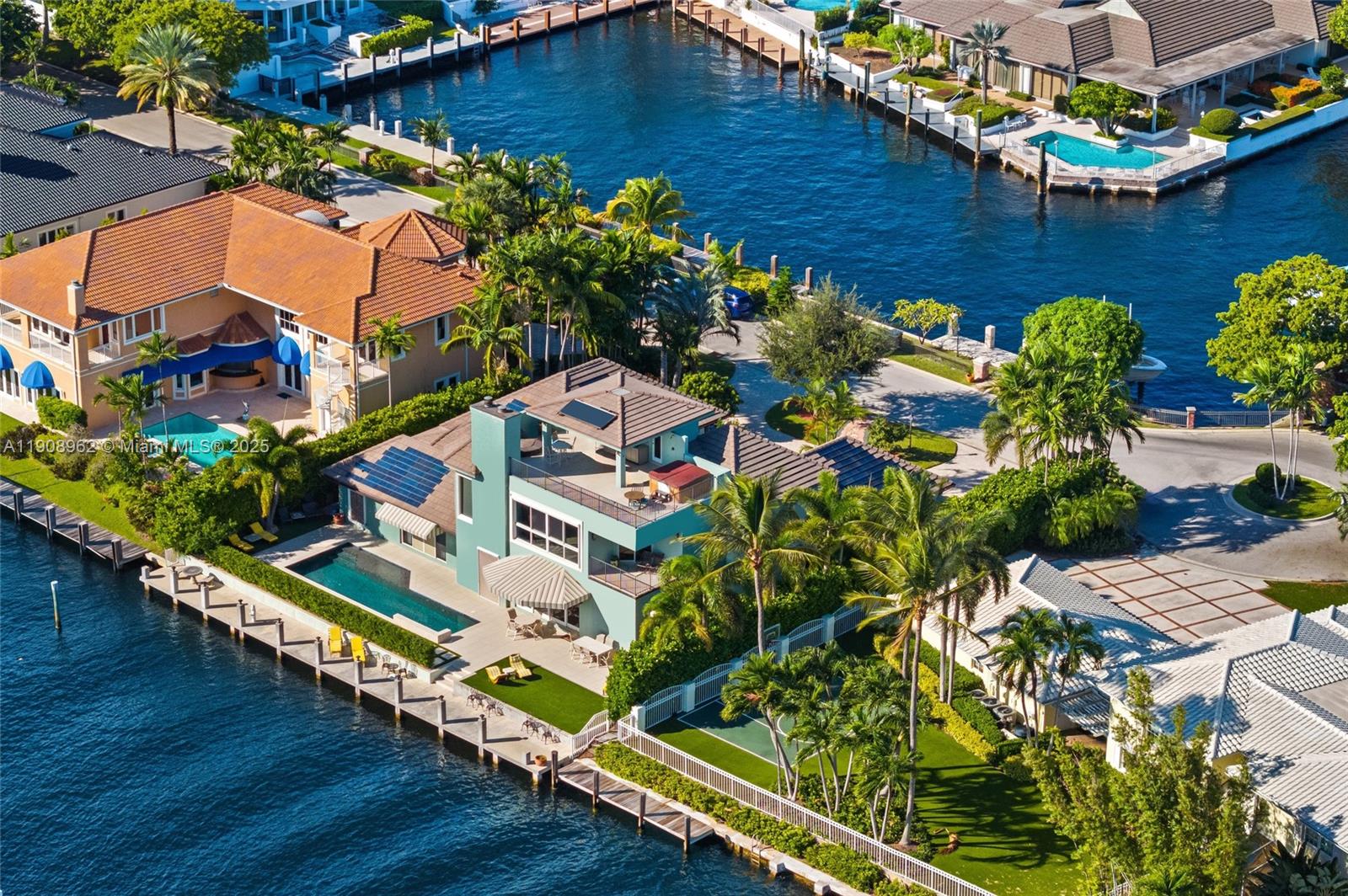 BAY COLONY SECTION OF THE - Residential Lease