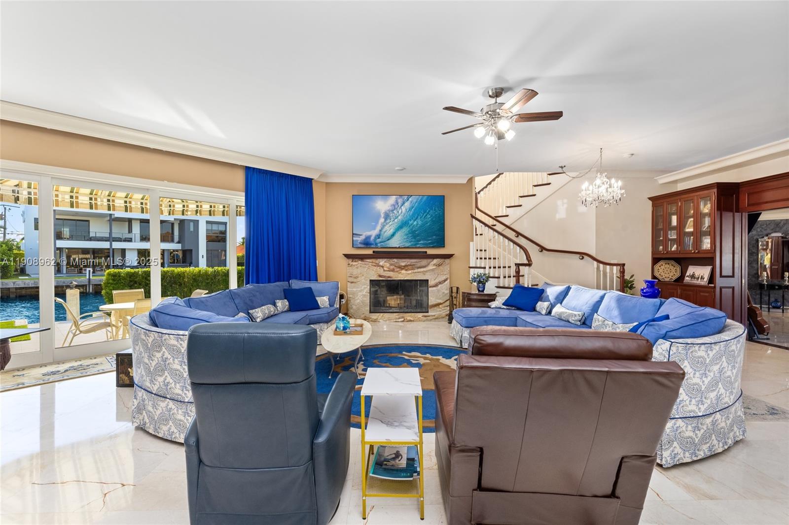 BAY COLONY SECTION OF THE - Residential Lease